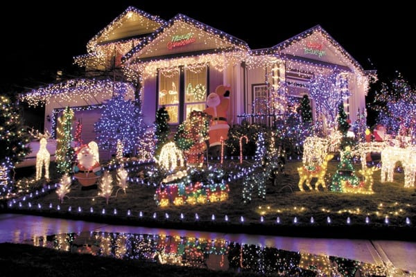 Holiday Lighting/Decorations – It’s That Time of Year